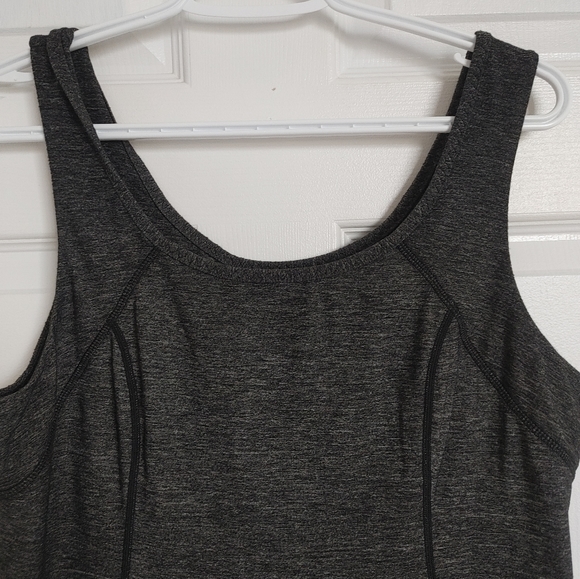 Lululemon Run Free tank - Picture 5 of 8